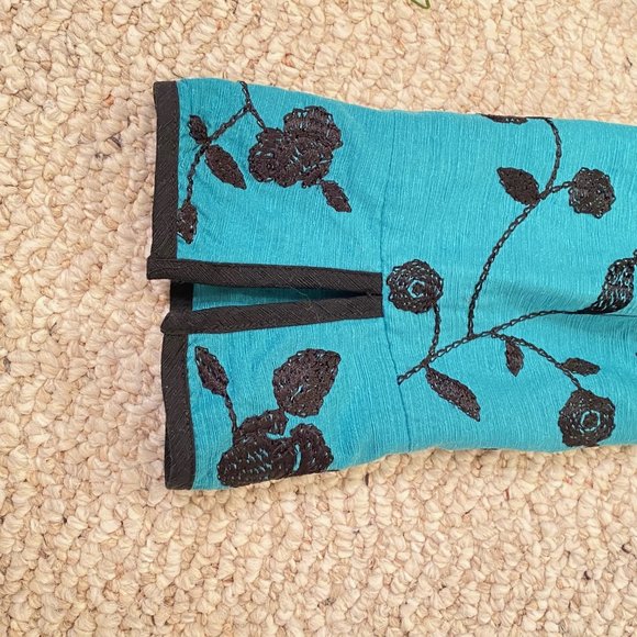 Teal Ladies Blazer -- 100% Silk - Picture 13 of 16